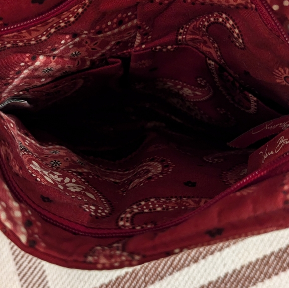 Vera Bradley retired MESA RED - Picture 15 of 16